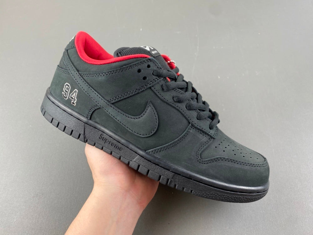 Supreme x Nike SB Dunk Low “Black/Red”